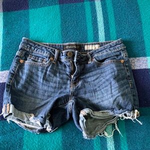 Aeropostale Midi shorts size 2